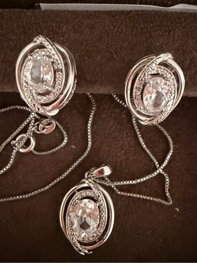 Sterling Silver Clear Crystal Pendant & Earring & Ring Set